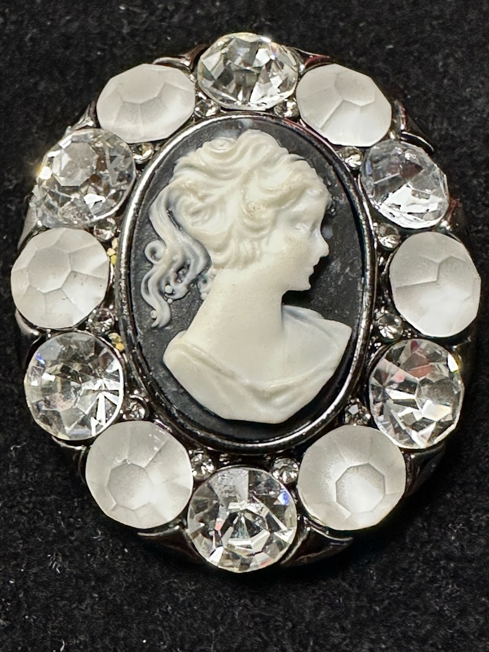 Lee Angel- Classic White Cameo Crystal Brooch